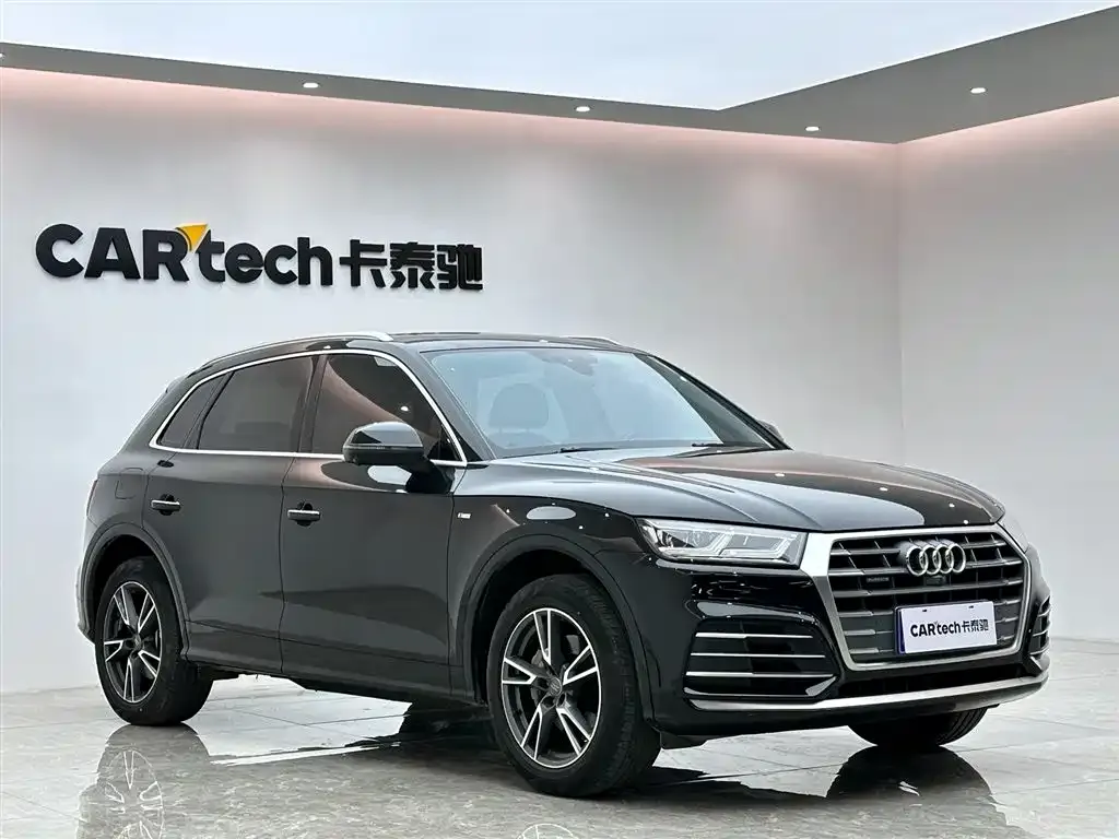 Audi Q5L 2021 из CN, фото 4