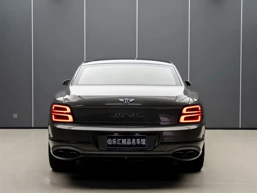 Bentley Flying Spur 2022 из CN, фото 4