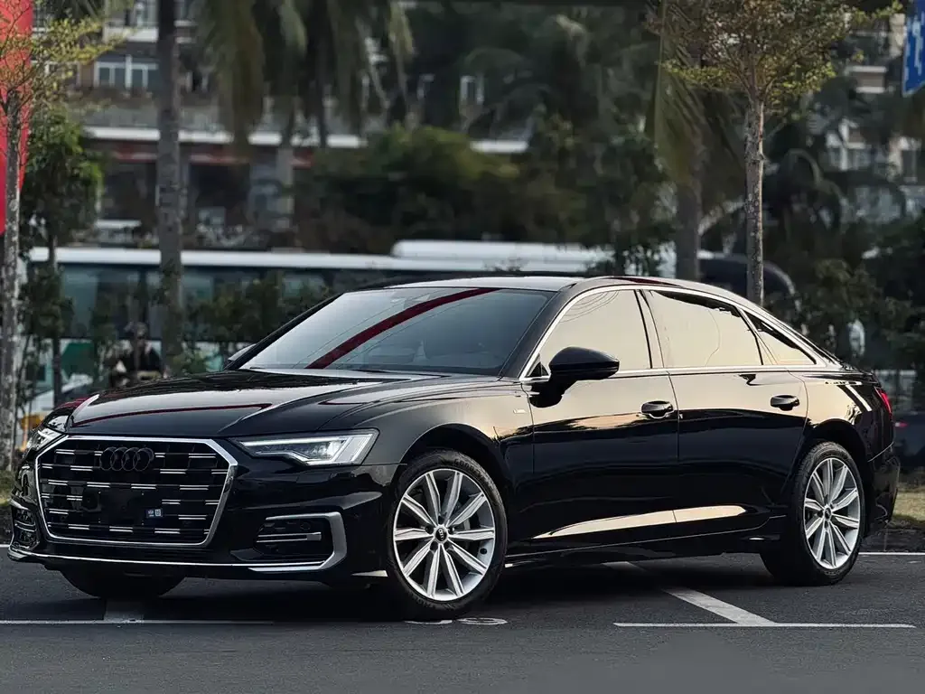 Audi A6L 2023 из CN, фото 1