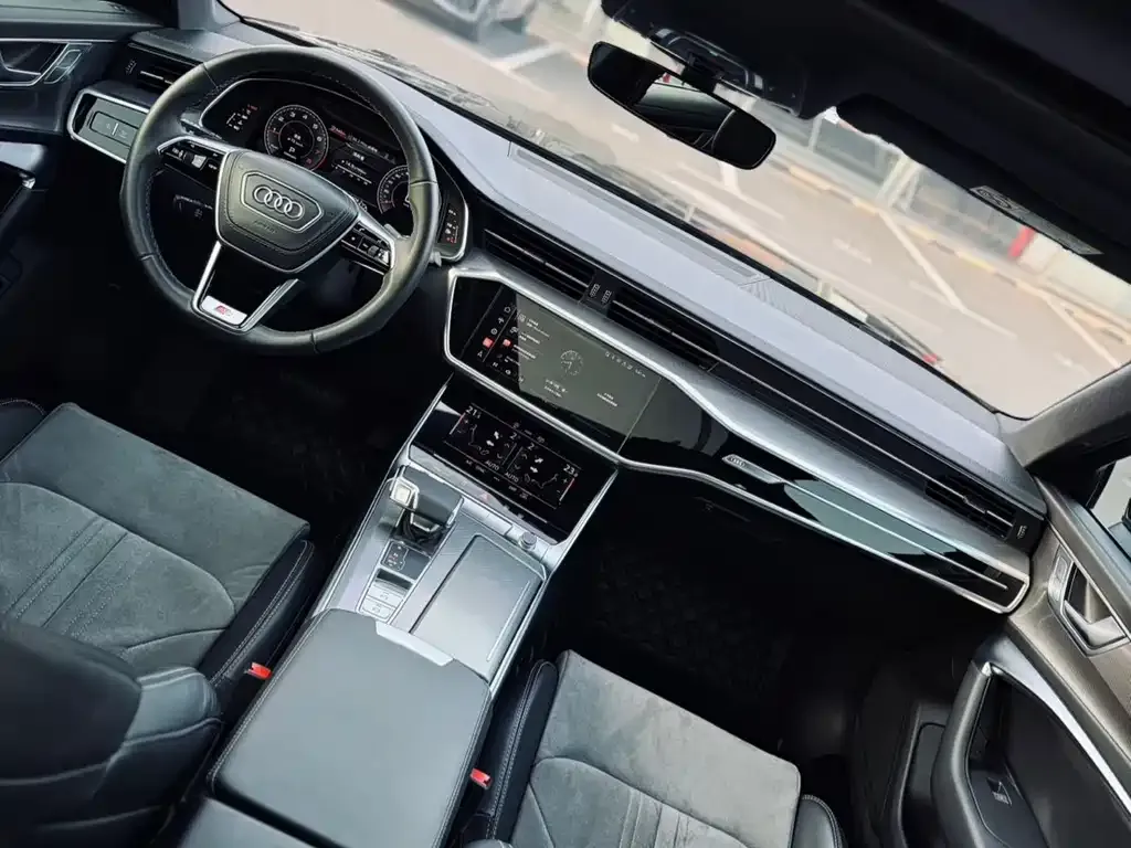 Audi A6L 2023 из CN, фото 7