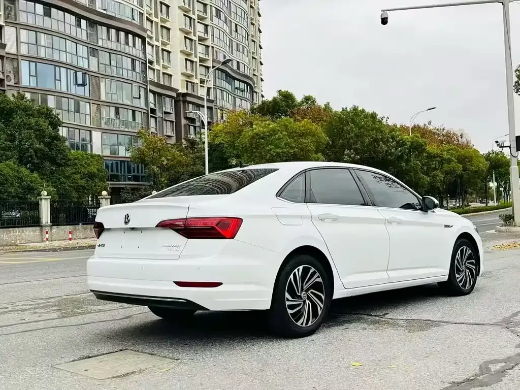 Volkswagen Sagitar 2021 из CN, фото 10