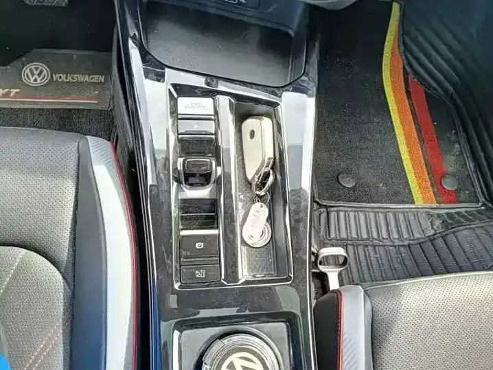Volkswagen Lamando 2023 из CN, фото 4
