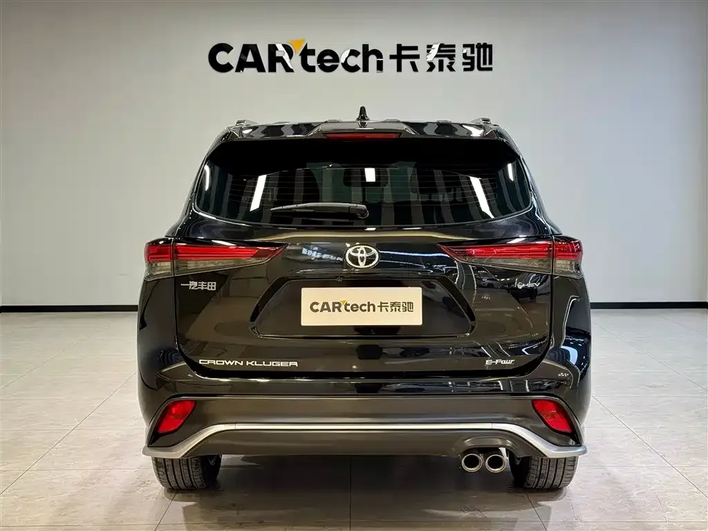 Toyota Crown Kluger 2024 из CN, фото 7