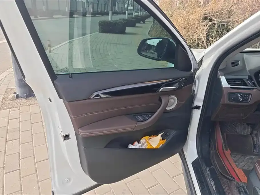 BMW X1 2021 из CN, фото 7
