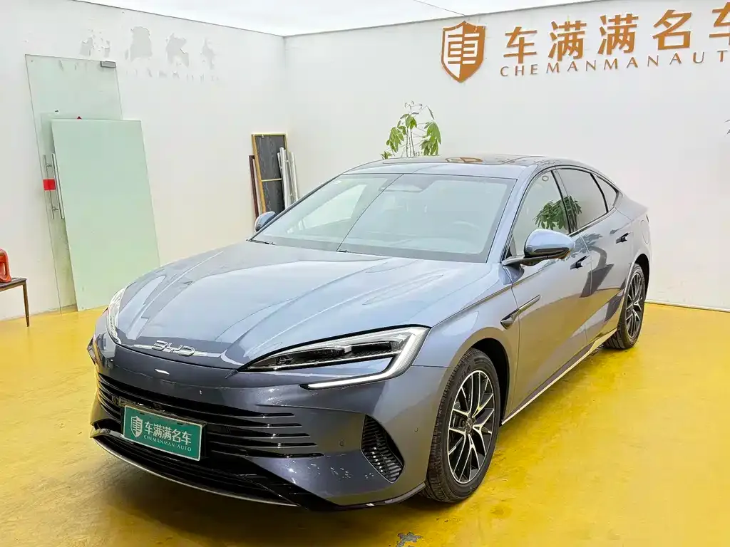 BYD Seal 07 DM-i 2025 из CN, фото 1