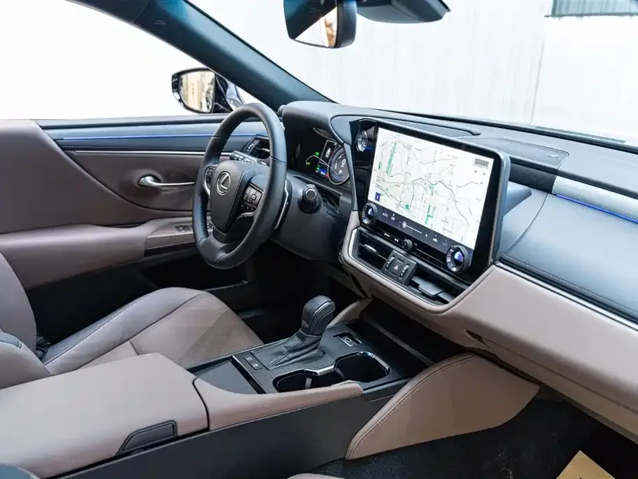 Lexus ES 2026 из CN, фото 10