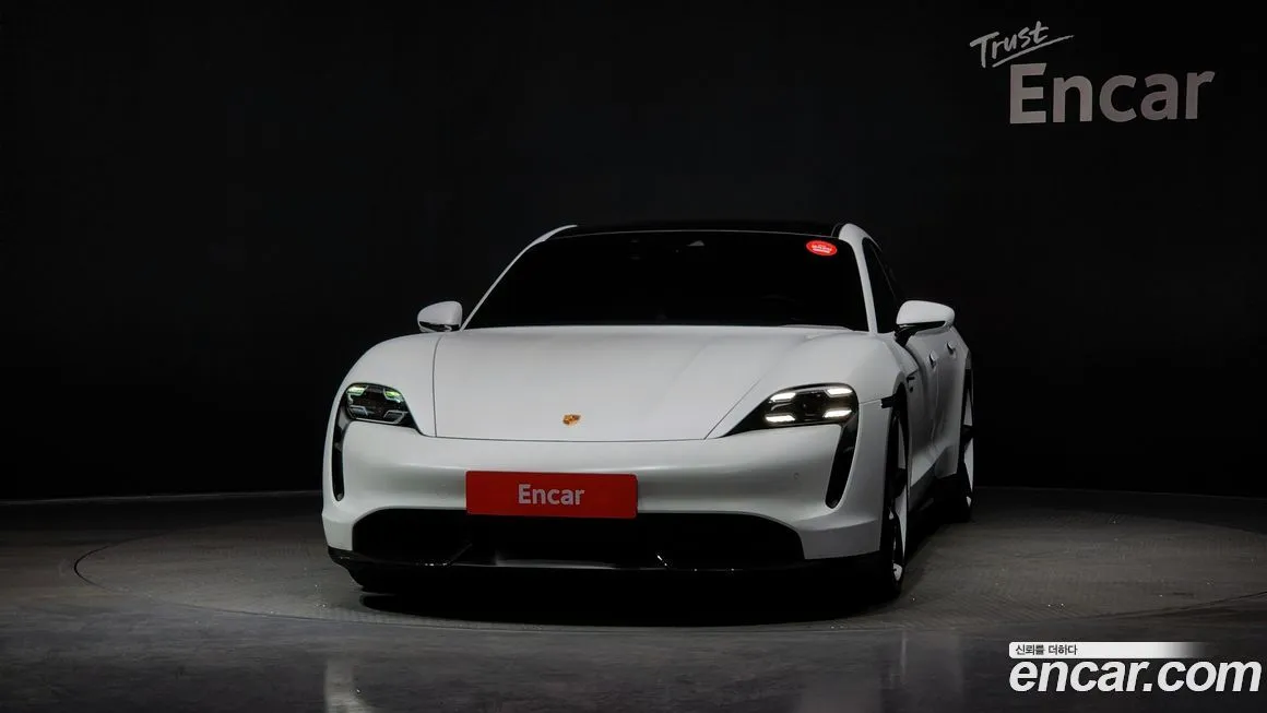 Porsche Taycan 2021 из KR, фото 10