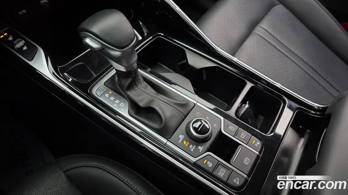 Kia Sorento — фото 9