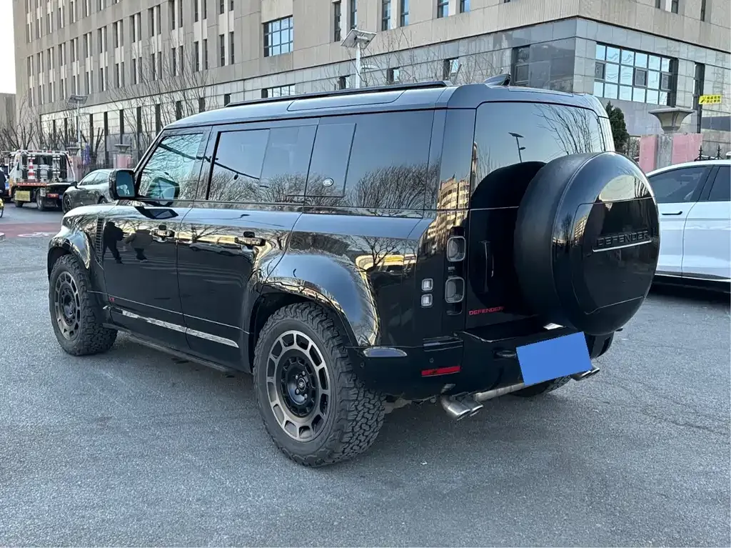 Land Rover Defender — фото 4