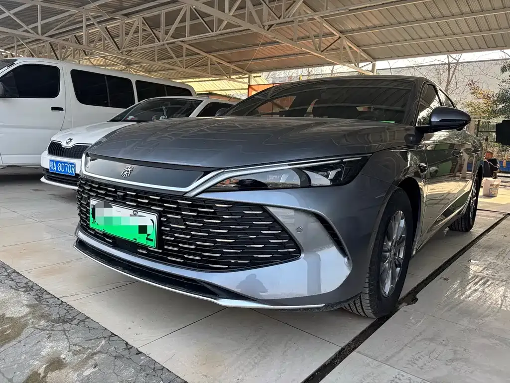 BYD Qin L — фото 1
