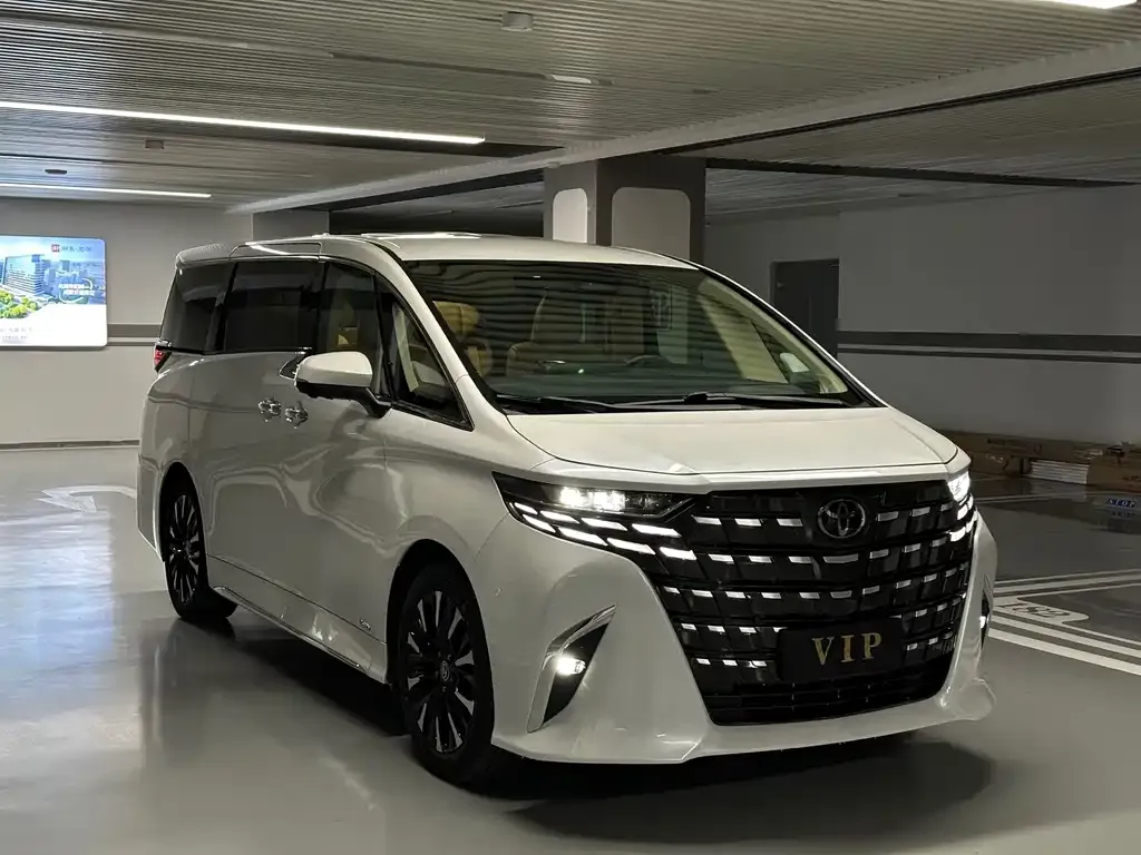 Toyota Alphard 2024 из CN, фото 8