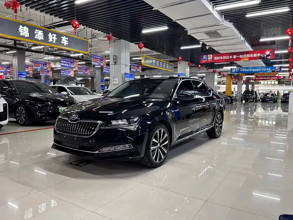 Skoda Superb 2024 из CN, фото 10