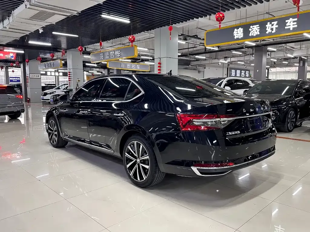 Skoda Superb 2024 из CN, фото 8