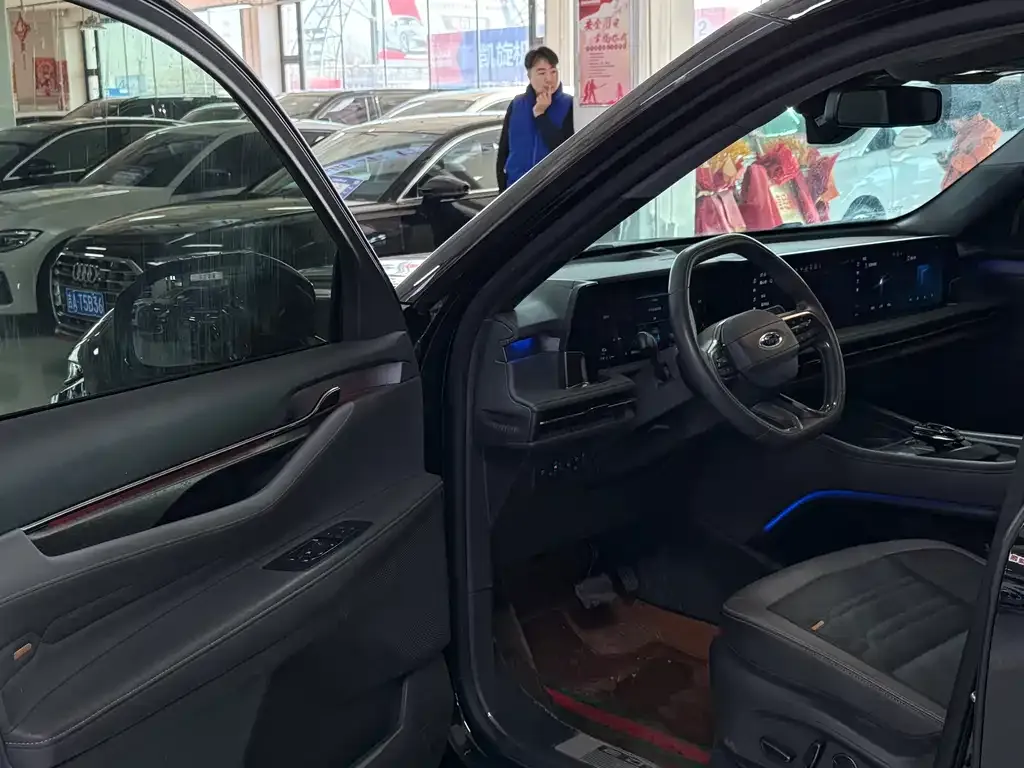 Ford Edge 2024 из CN, фото 4