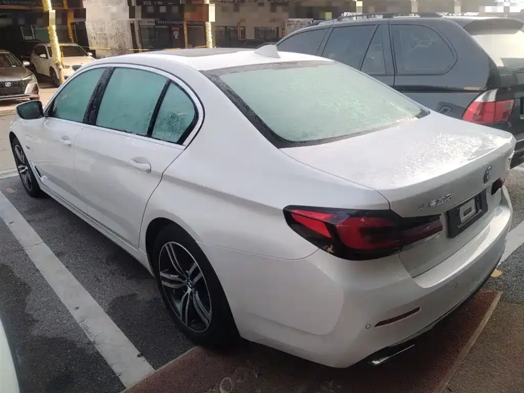 BMW 5 Series New Energy — фото 8