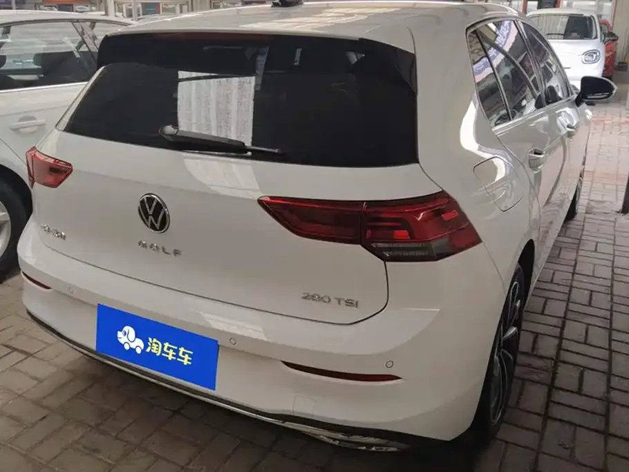 Volkswagen Golf 2021 из CN, фото 10