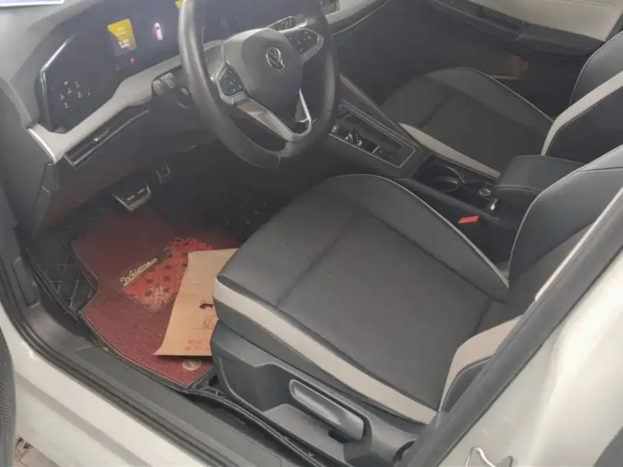 Volkswagen Golf 2021 из CN, фото 4