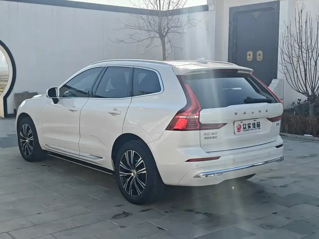 Volvo XC60 2022 из CN, фото 6