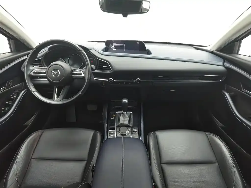 Mazda CX-30 2021 из CN, фото 10
