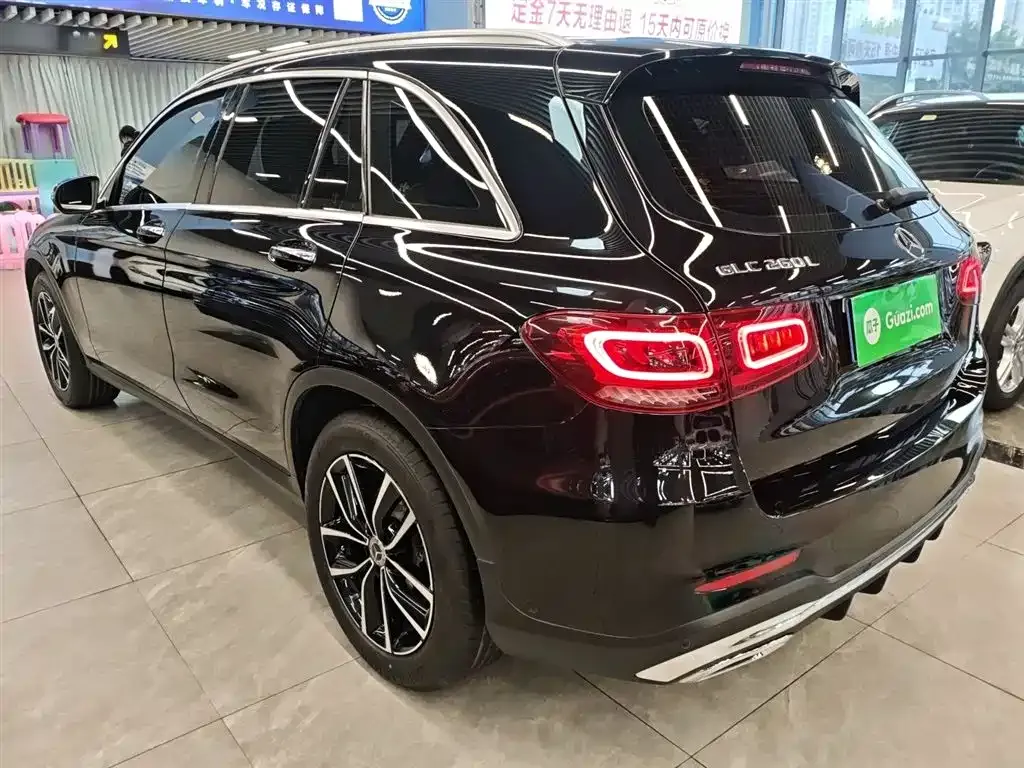 Mercedes-Benz GLC — фото 10