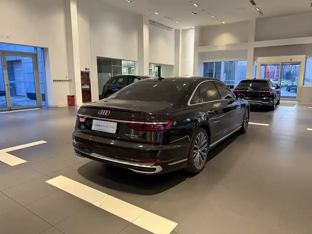 Audi A8 2026 из CN, фото 6