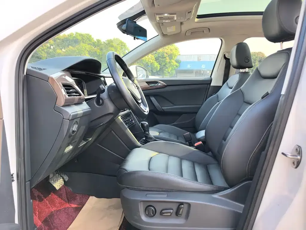 Volkswagen Tharu 2022 из CN, фото 10