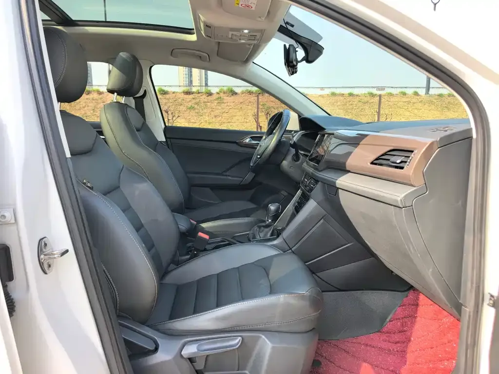 Volkswagen Tharu 2022 из CN, фото 4