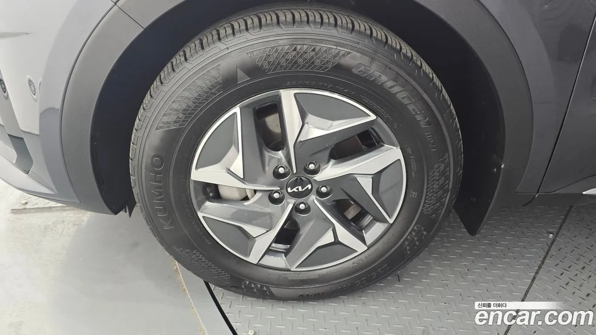 Kia Sorento — фото 9