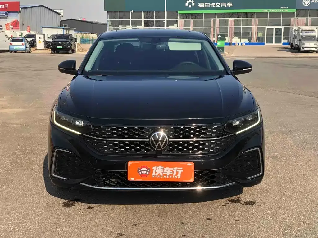 Volkswagen Passat — фото 6