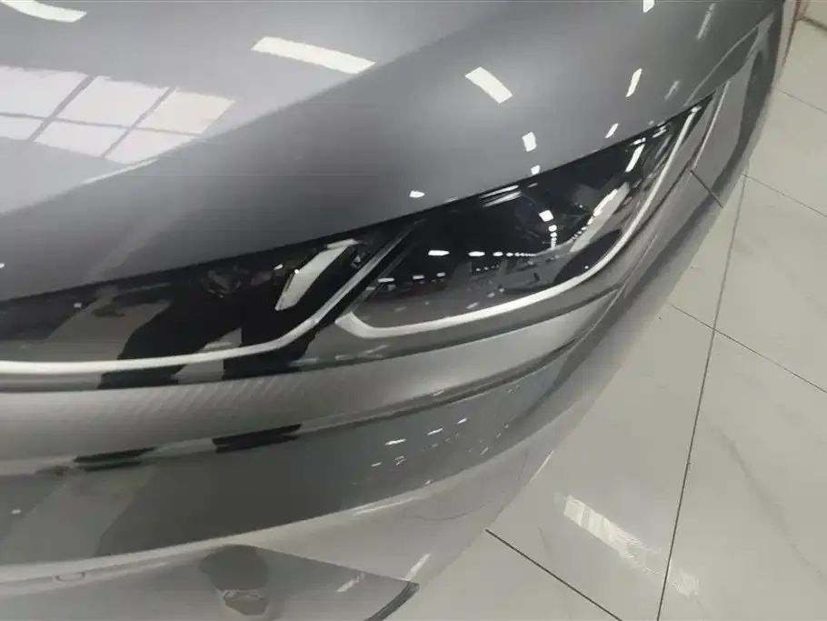BYD Qin L — фото 6