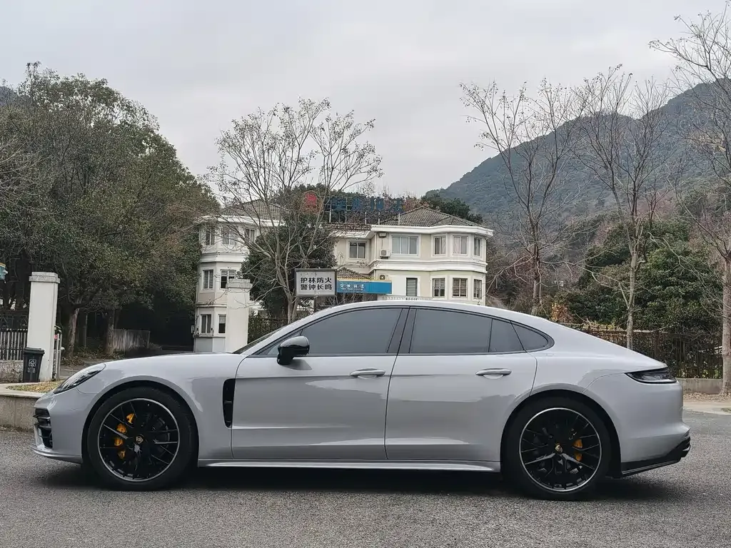 Porsche Panamera 2022 из CN, фото 4