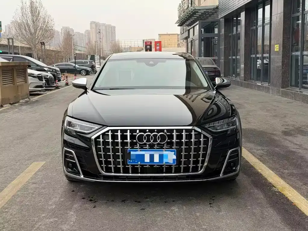 Audi A8 2023 из CN, фото 9