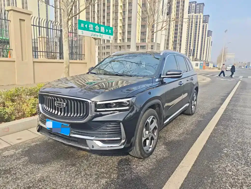 Geely Xingyue L — фото 1