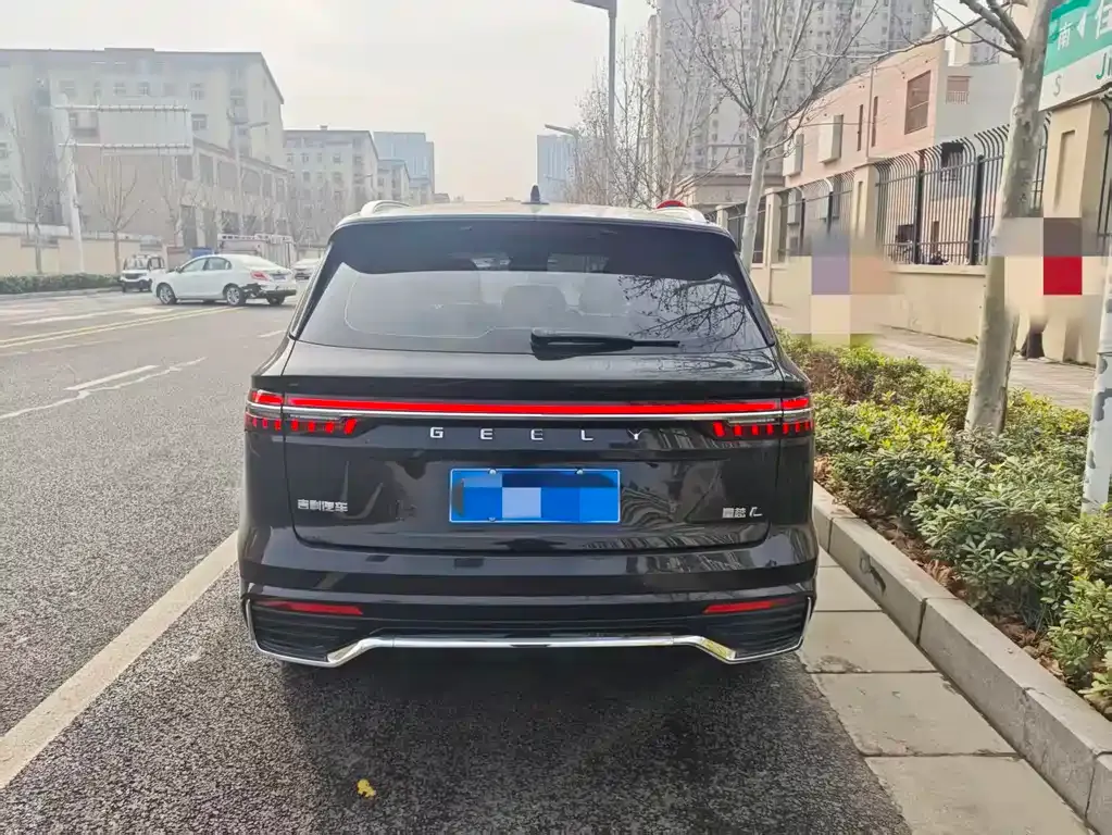 Geely Xingyue L — фото 6