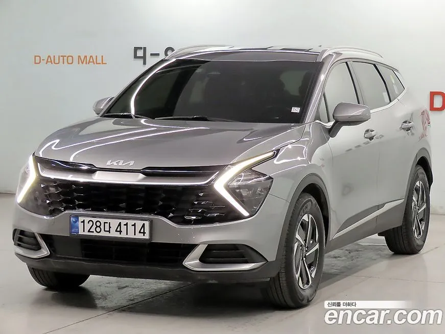 Kia Sportage — фото 1
