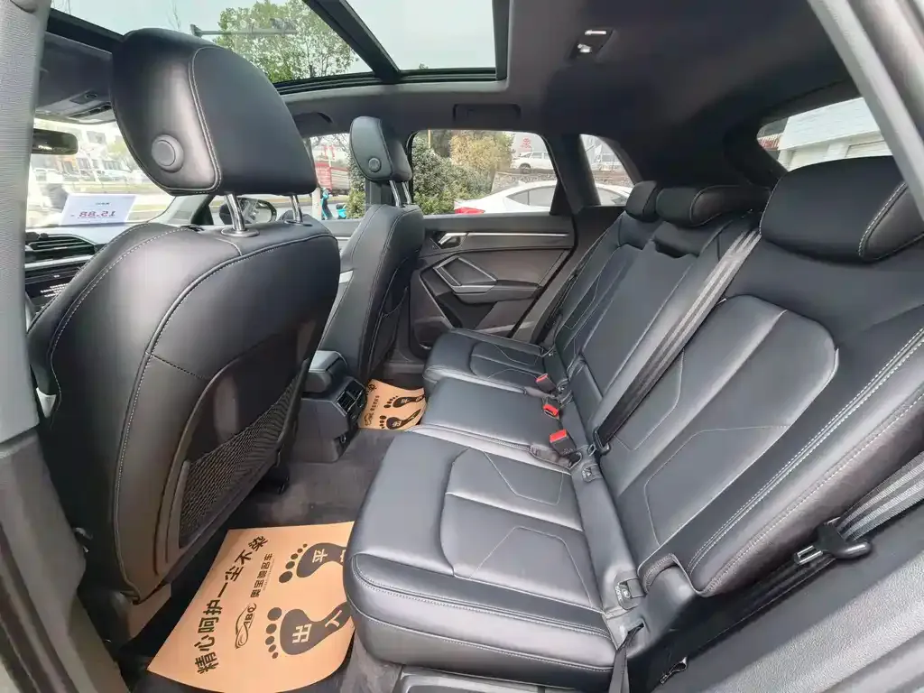 Audi Q3 2024 из CN, фото 7
