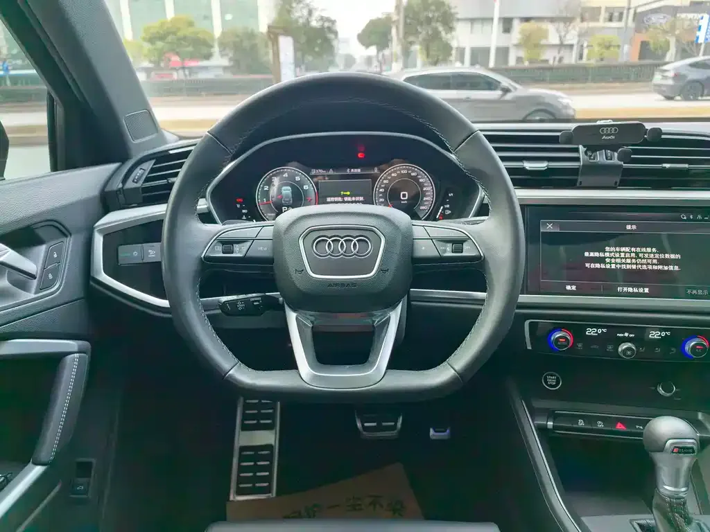 Audi Q3 2024 из CN, фото 6