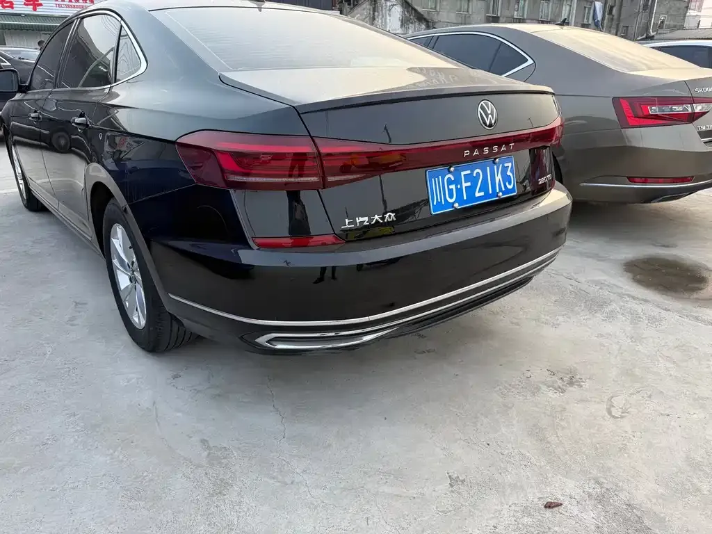 Volkswagen Passat — фото 3