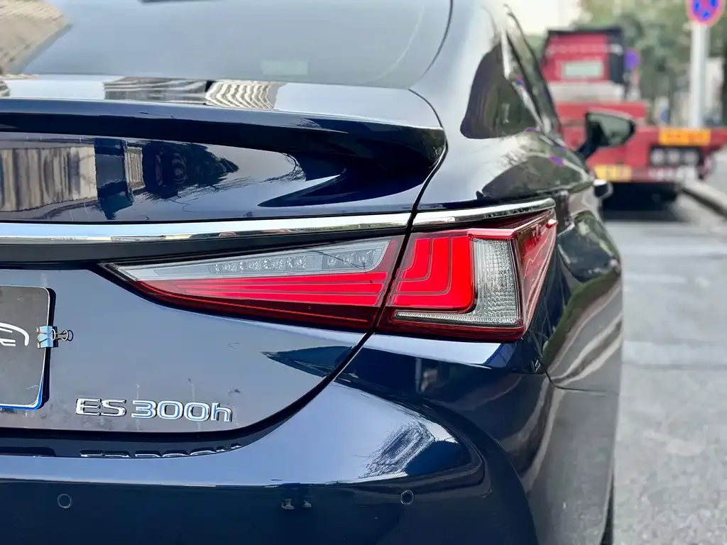 Lexus ES 2022 из CN, фото 2