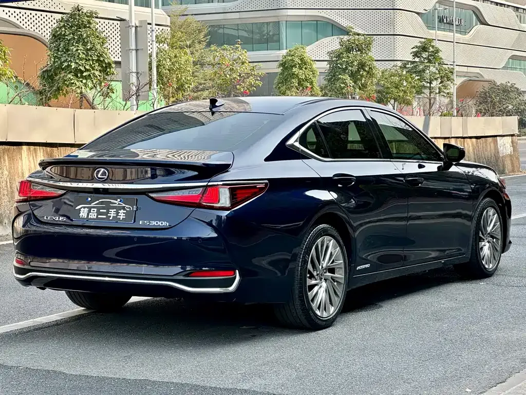 Lexus ES 2022 из CN, фото 5