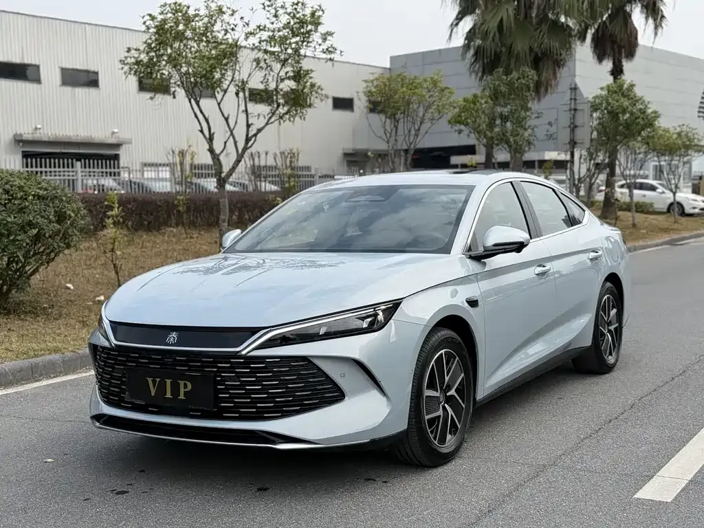 BYD Qin L — фото 1