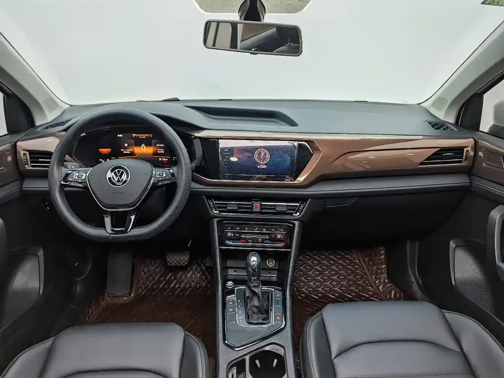 Volkswagen Tharu 2022 из CN, фото 3