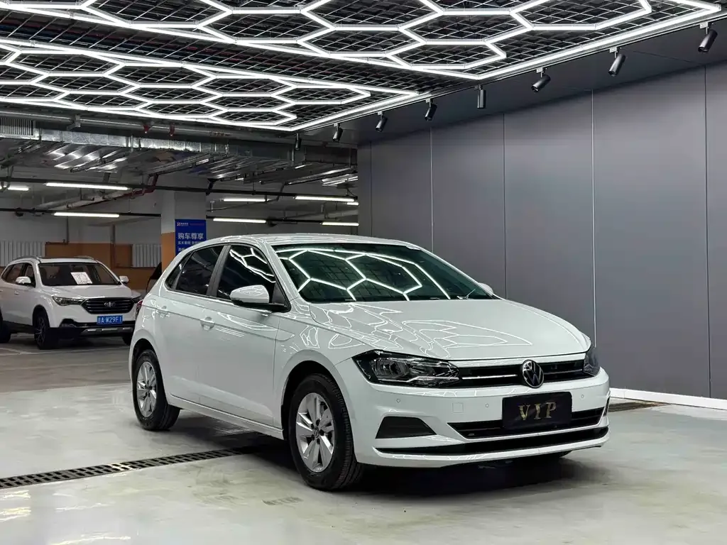 Volkswagen Polo 2023 из CN, фото 4