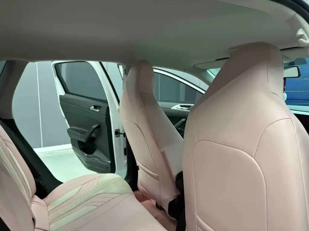 Volkswagen Polo 2023 из CN, фото 2