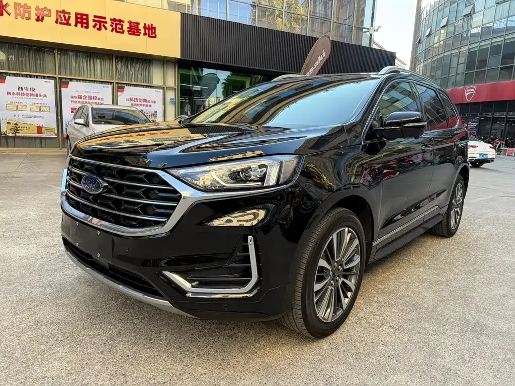 Ford Edge 2022 из CN, фото 1