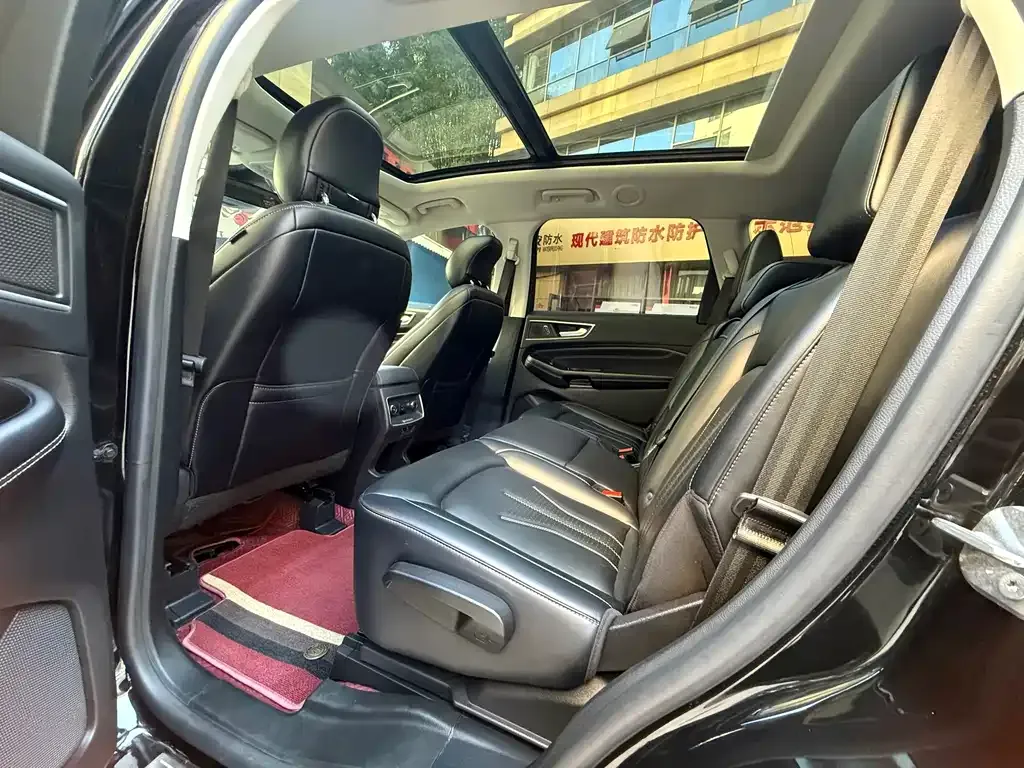 Ford Edge 2022 из CN, фото 5