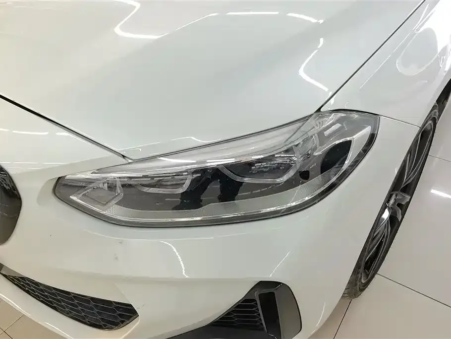BMW 1 Series 2023 из CN, фото 4