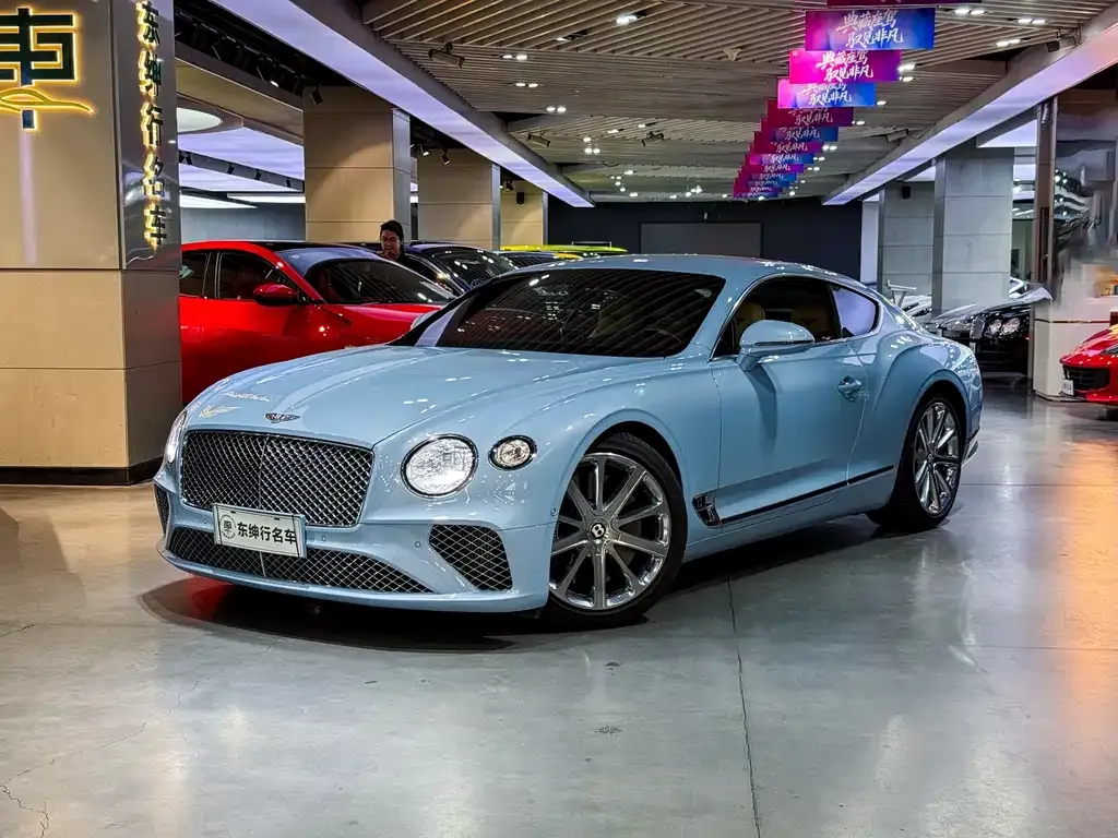 Bentley Continental — фото 1