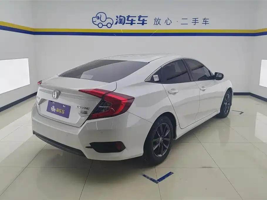 Honda Civic 2021 из CN, фото 3