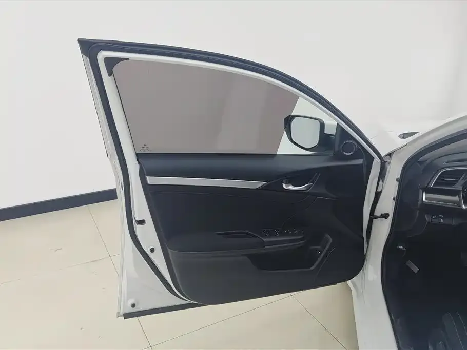 Honda Civic 2021 из CN, фото 4